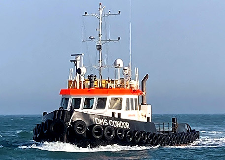 Tugboat DMS Condor at sea