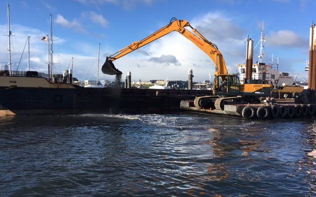 Dredging in plymouth Harbour