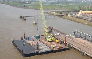 JML5019 pontoon barge deployed at a near shore site