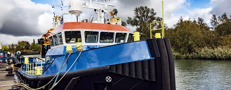 JML Osprey Powerful Shoalbuster Tug boat